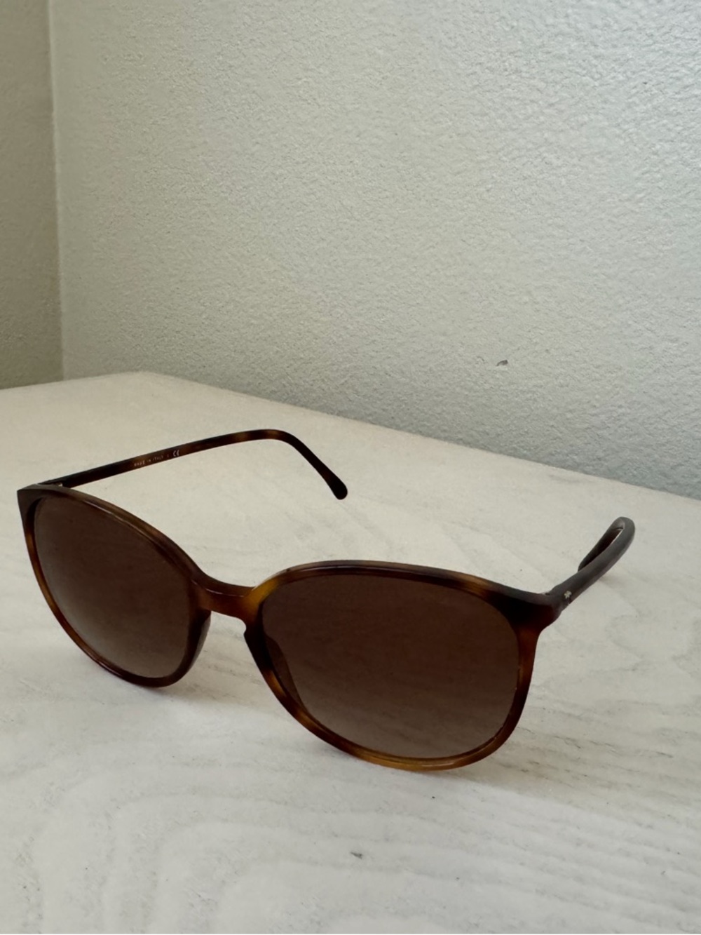 CHANEL Tortoiseshell Frame Sunglasses with Brown Lenses